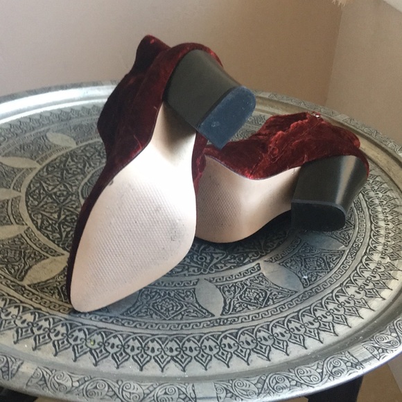 Zara velvet Boots - Picture 4 of 6